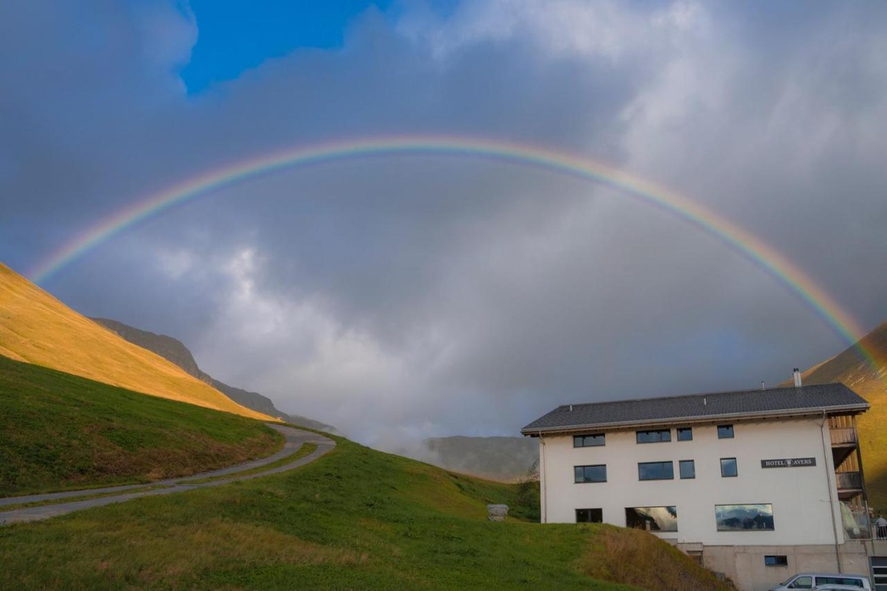Hotel Avers Am Bach Exteriör bild